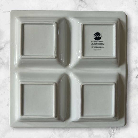 Food Network Christmas EAT DRINK & BE MERRY 4-Section Divided Serving Dish - Picture 2 of 6